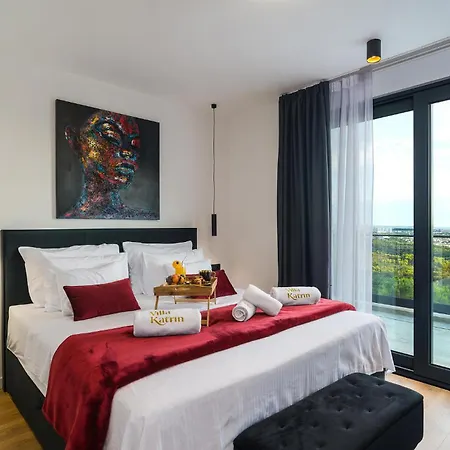 Amazing In With Jacuzzi Holiday home Klis